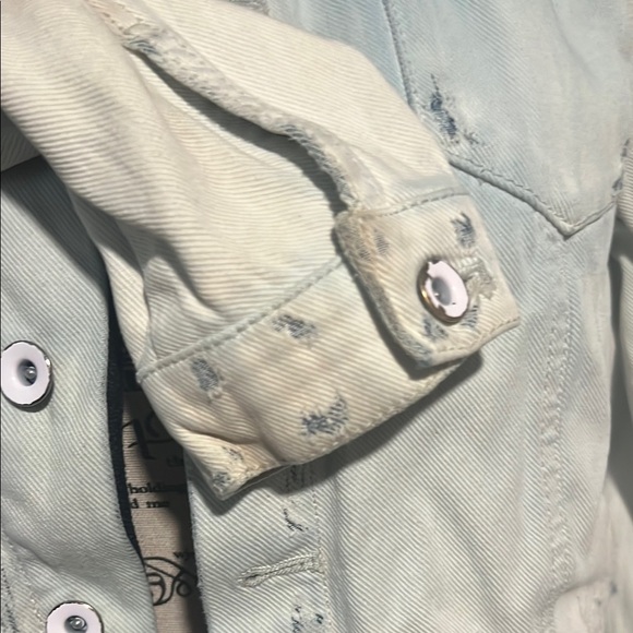 Women's Cream Denim Jacket - Picture 5 of 9
